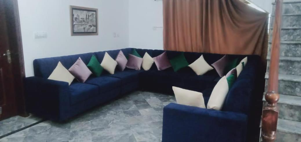 Family Guest House Lahore Near Airport Exteriör bild